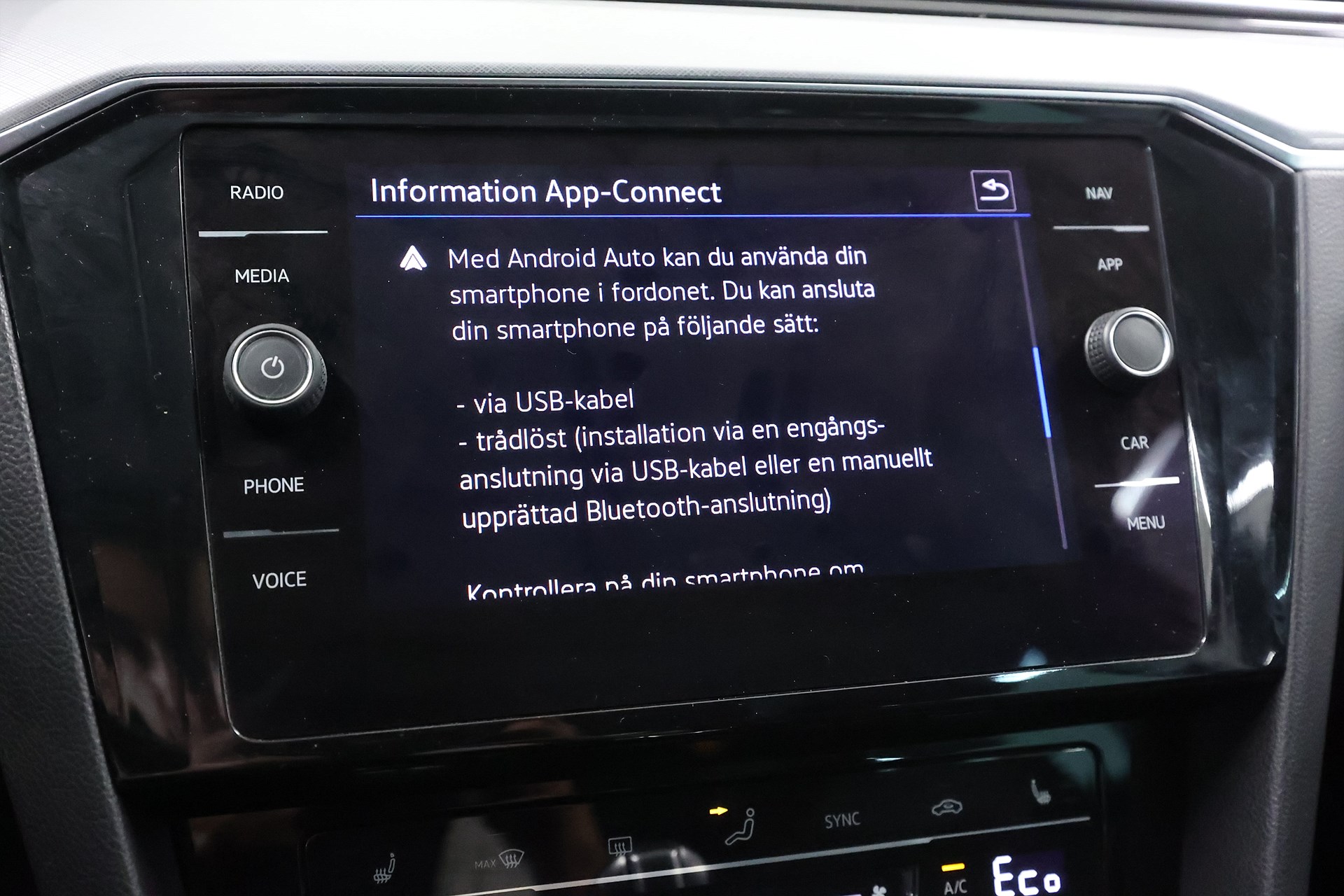 Volkswagen Passat Sportscombi GTE 218hk Dynaudio Värmare Drag