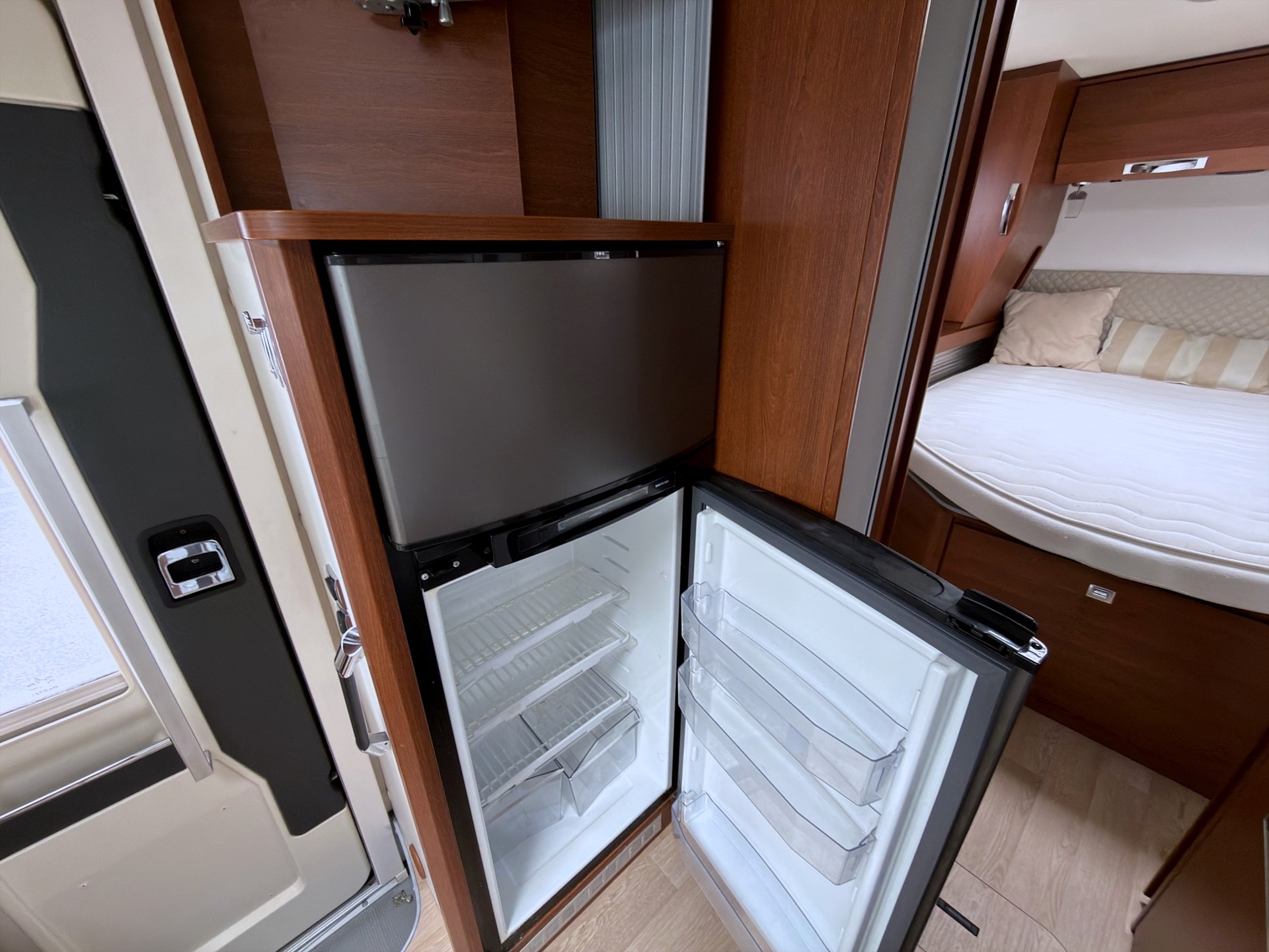 Rapido 8096DF 2.3 177hk Premium Edition ALDE Markis