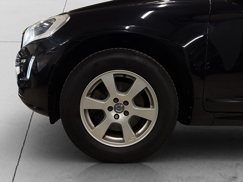 Volvo XC60 D4 AWD Polestar Navi Drag Värmare 2016, svart – bild 22 av 23, begagnad hos Niber i Järfälla