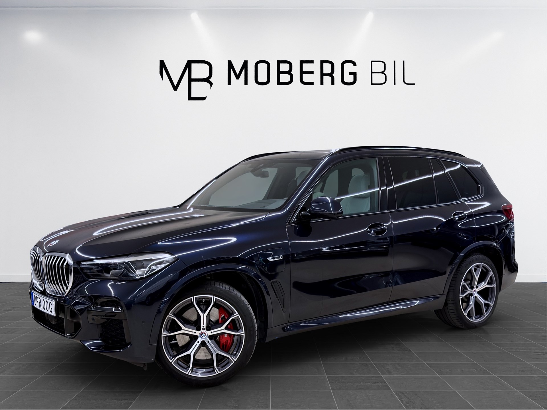 BMW X5 xDrive45e iPerformance 394hk Helg på Moberg! M-Sport Pano Navi Drag