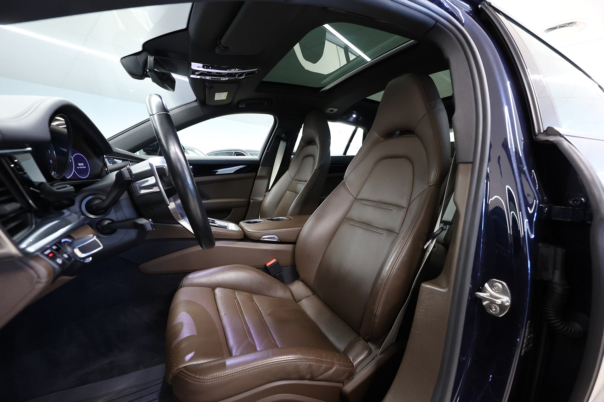 Porsche Panamera 4 E-Hybrid Sport Turismo SportDesign Pkt Pano 360-Kam