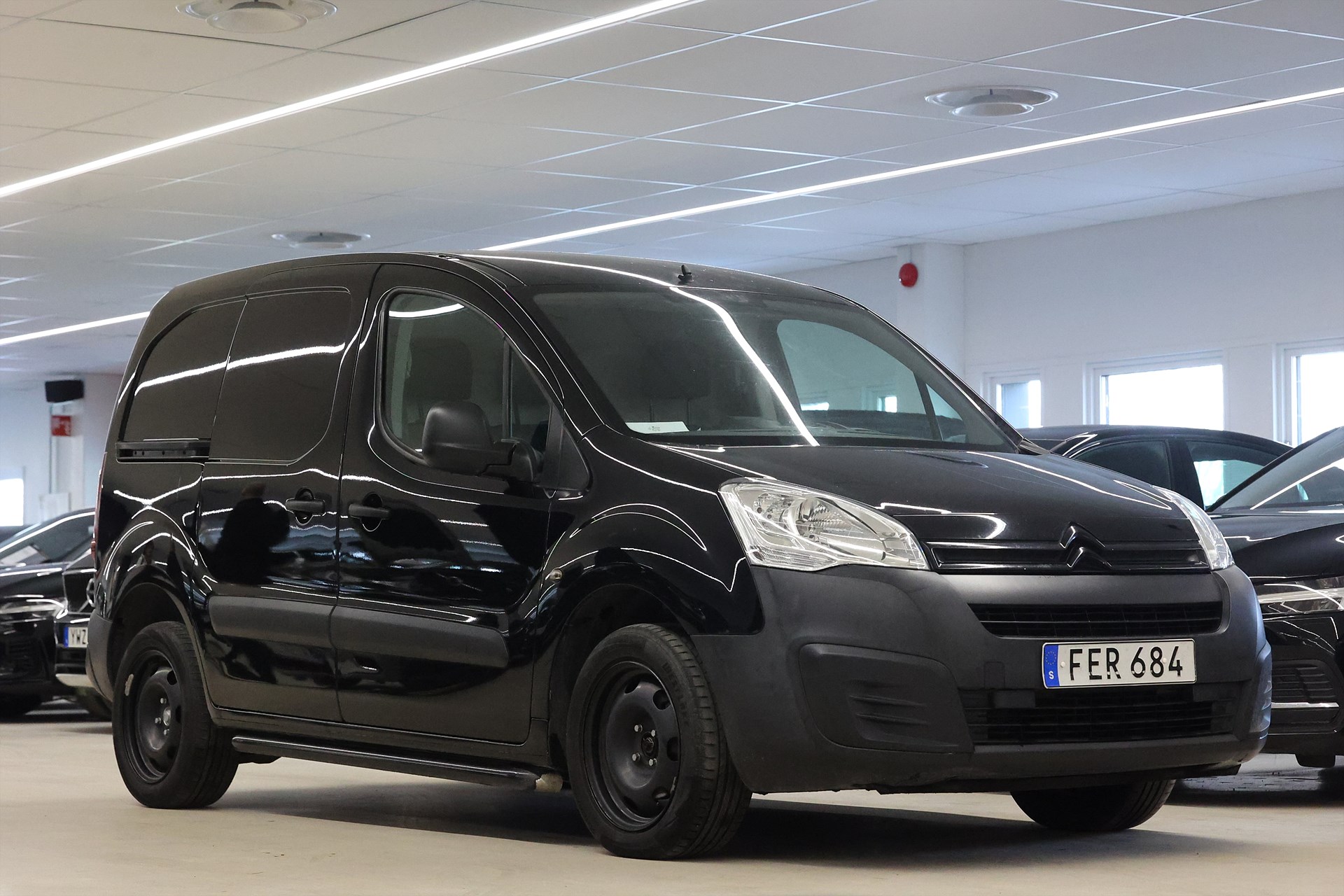 Citroën Berlingo 1.6 BlueHDi 75hk L1 PDC CarPlay MOMS