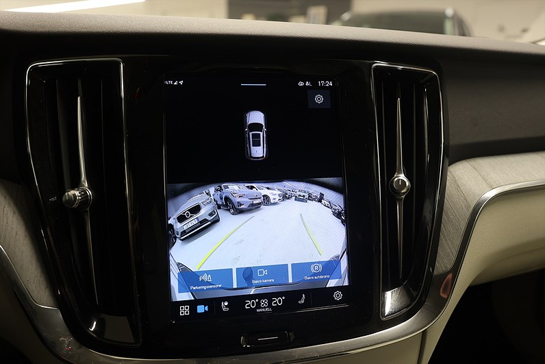 Volvo V60 Recharge T6 AWD 350hk Core Bright Skinn Drag