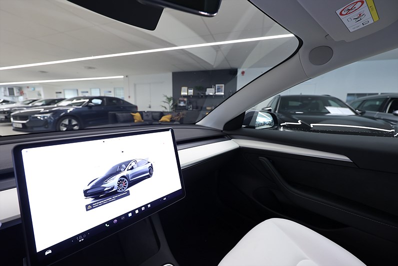 Tesla Model 3 Performance 513hk AP Premium sound Vit klädsel