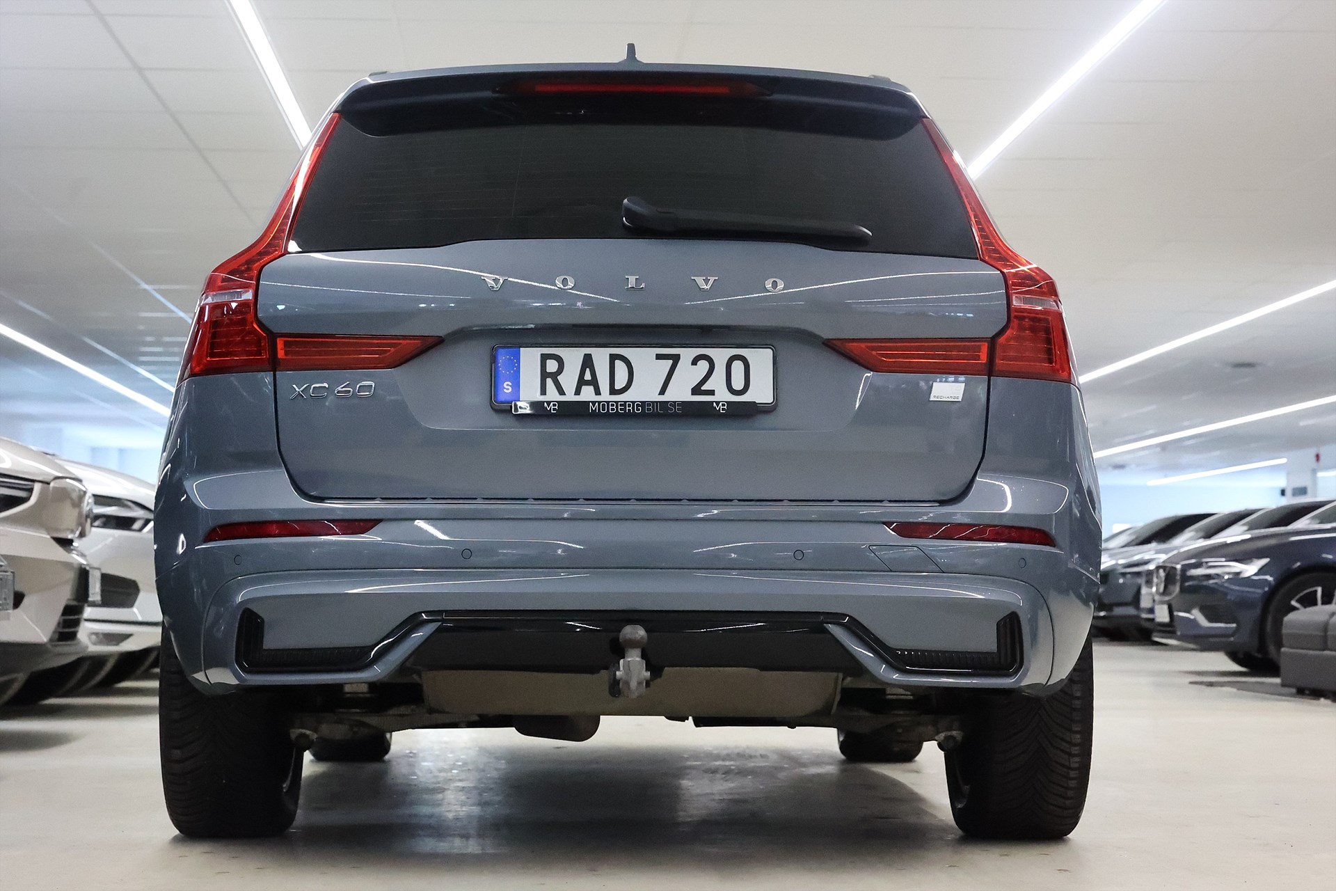 Volvo XC60 Recharge T8 AWD 456hk Plus Dark Pano 360 Drag