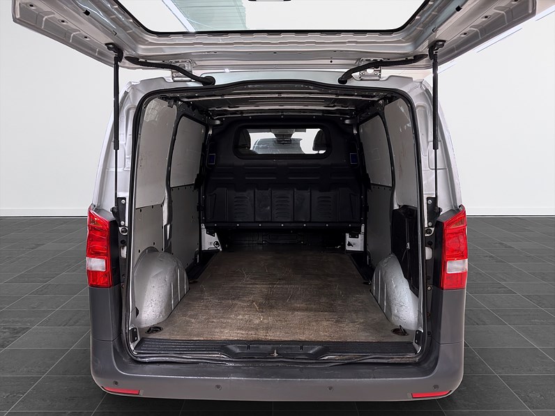 Mercedes-Benz Vito 114 CDI 4Matic 136hk B-Kamera PDC Värmare
