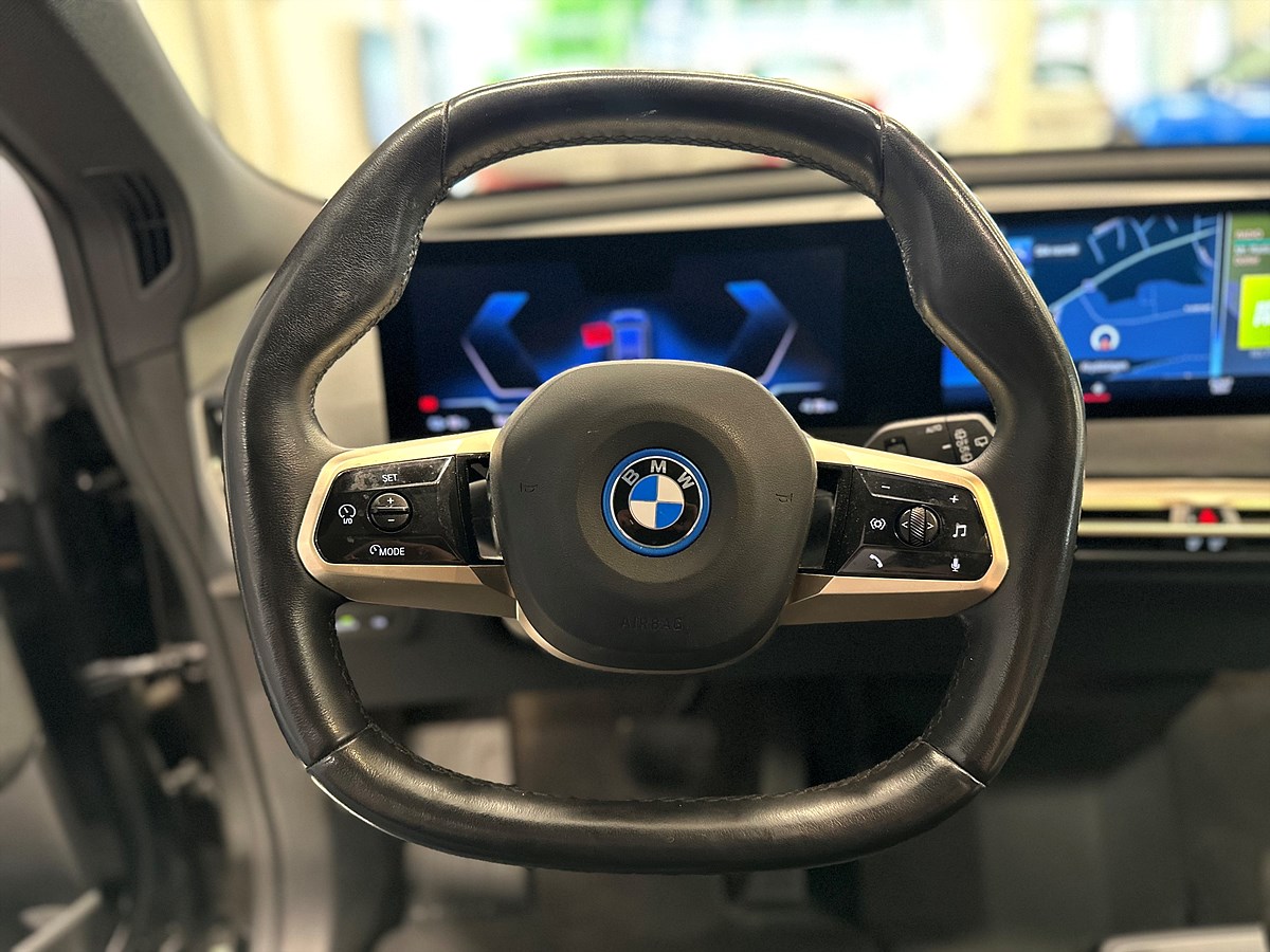 BMW iX – bild 18