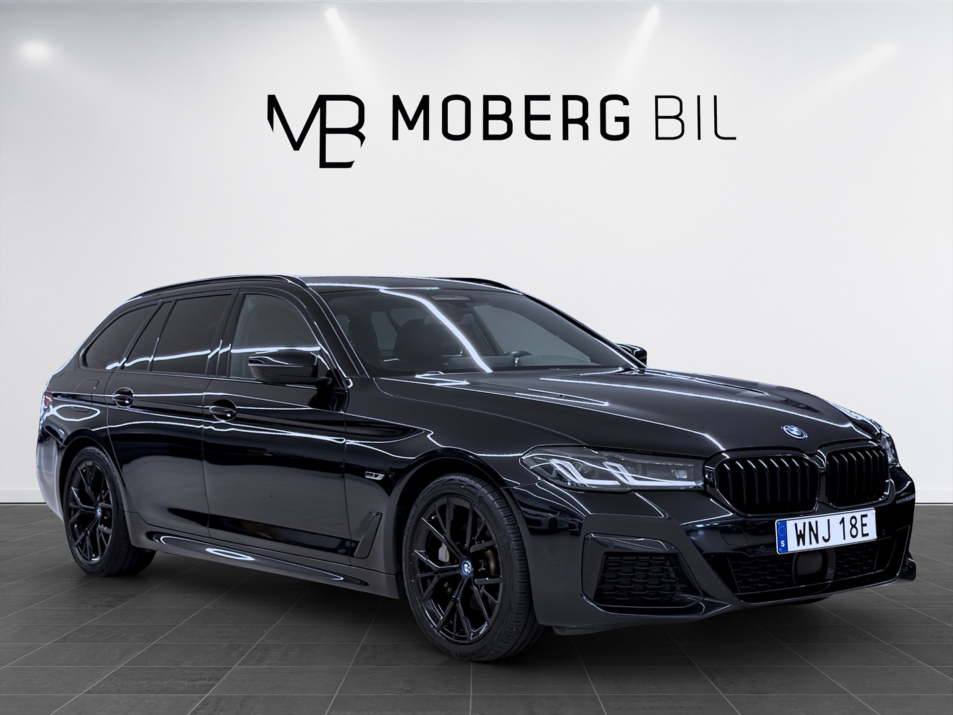BMW 530e xDrive Touring 292hk M Sport Läder Drag B-Kamera