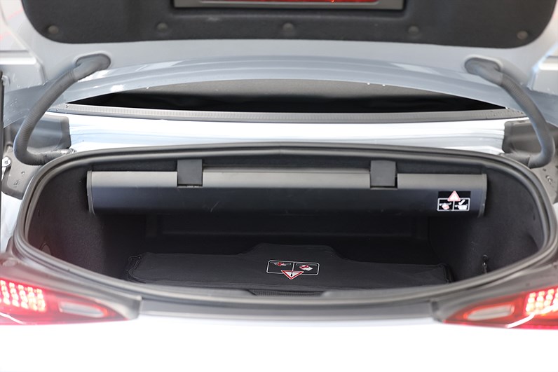 Mercedes-Benz AMG SL 63 4M+ Keramiska HUD Dynamic Plus
