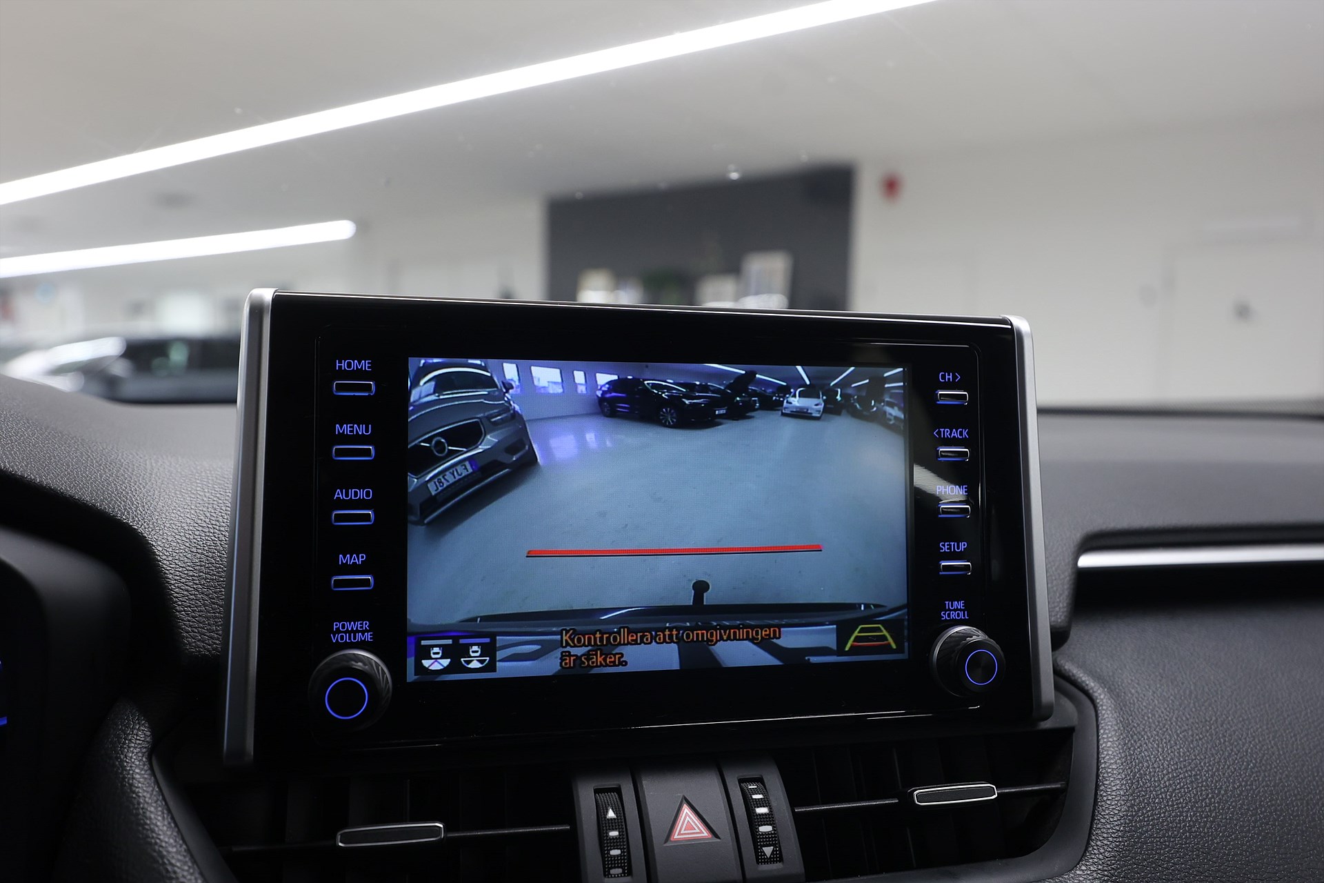 Toyota RAV4 Plug-in Hybrid 306hk Active Drag B-kamera