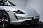 Porsche Taycan 4S 2023 - miniatyr 33