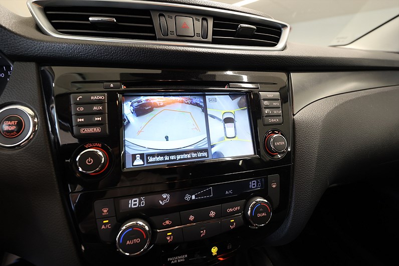 Nissan Qashqai 1.2 DIG-T 360-kamera Navi Drag PDC