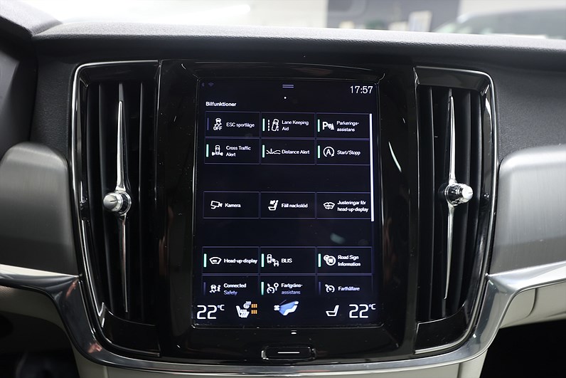 Volvo V90 D4 AWD 200hk Polestar Momentum HUD H/K