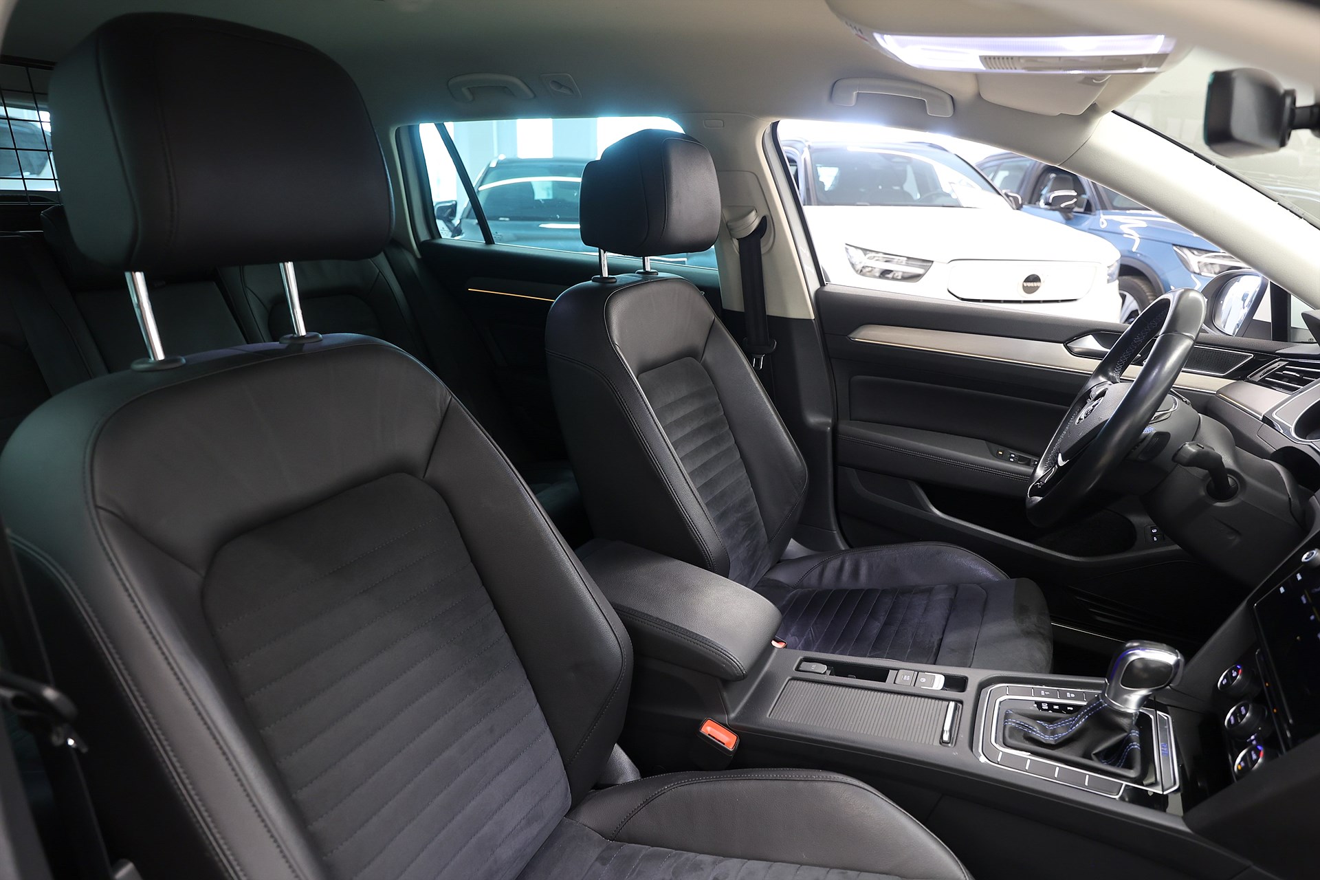 Volkswagen Passat GTE 1.4 TSI 218hk *Kampanj!* Värmare Kamera Drag