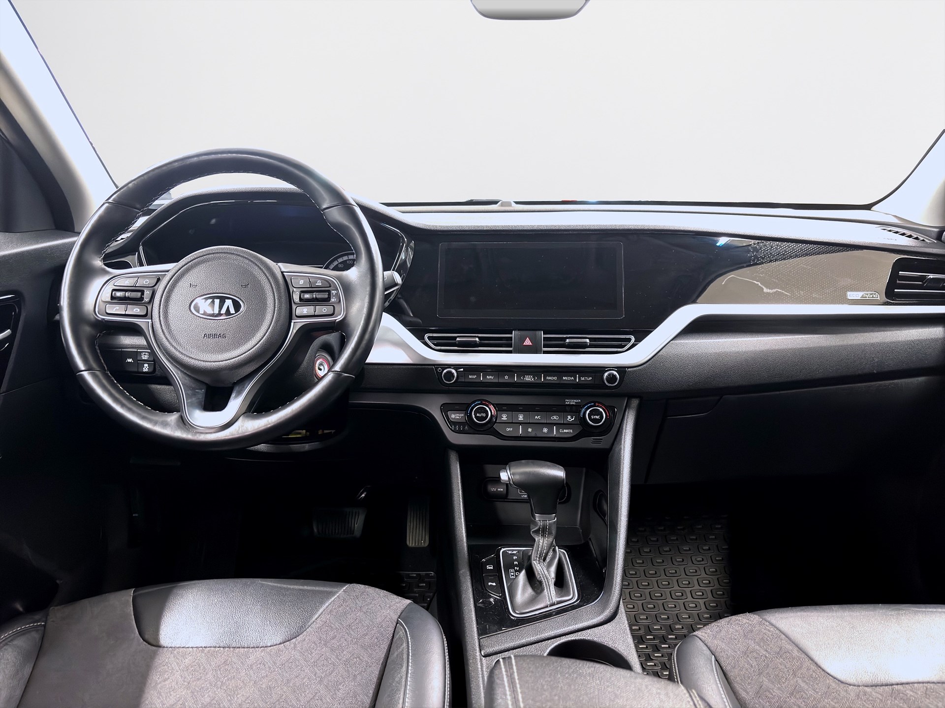 Kia Niro Hybrid 141hk Advance Plus Navi B-Kamera