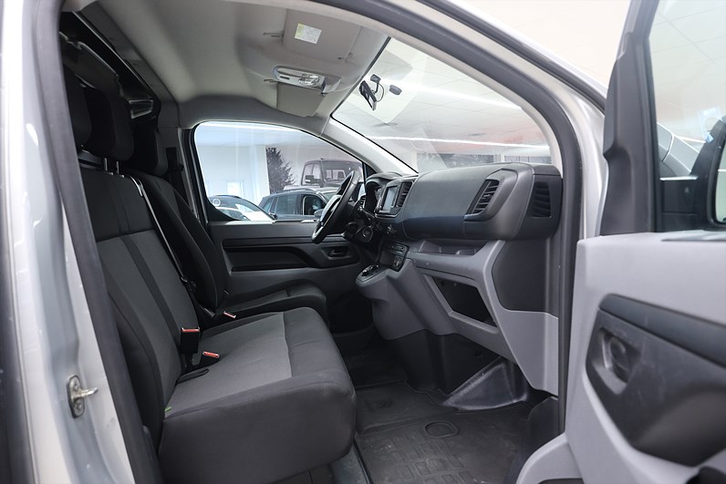 Citroën Jumpy Van 2.0 BlueHDi 180 177hk Värmare