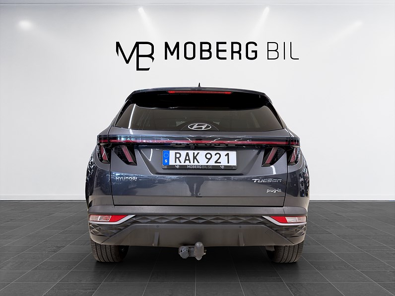 Hyundai Tucson PHEV 265hk Helg på Moberg! Essential B-Kamera Drag Navi