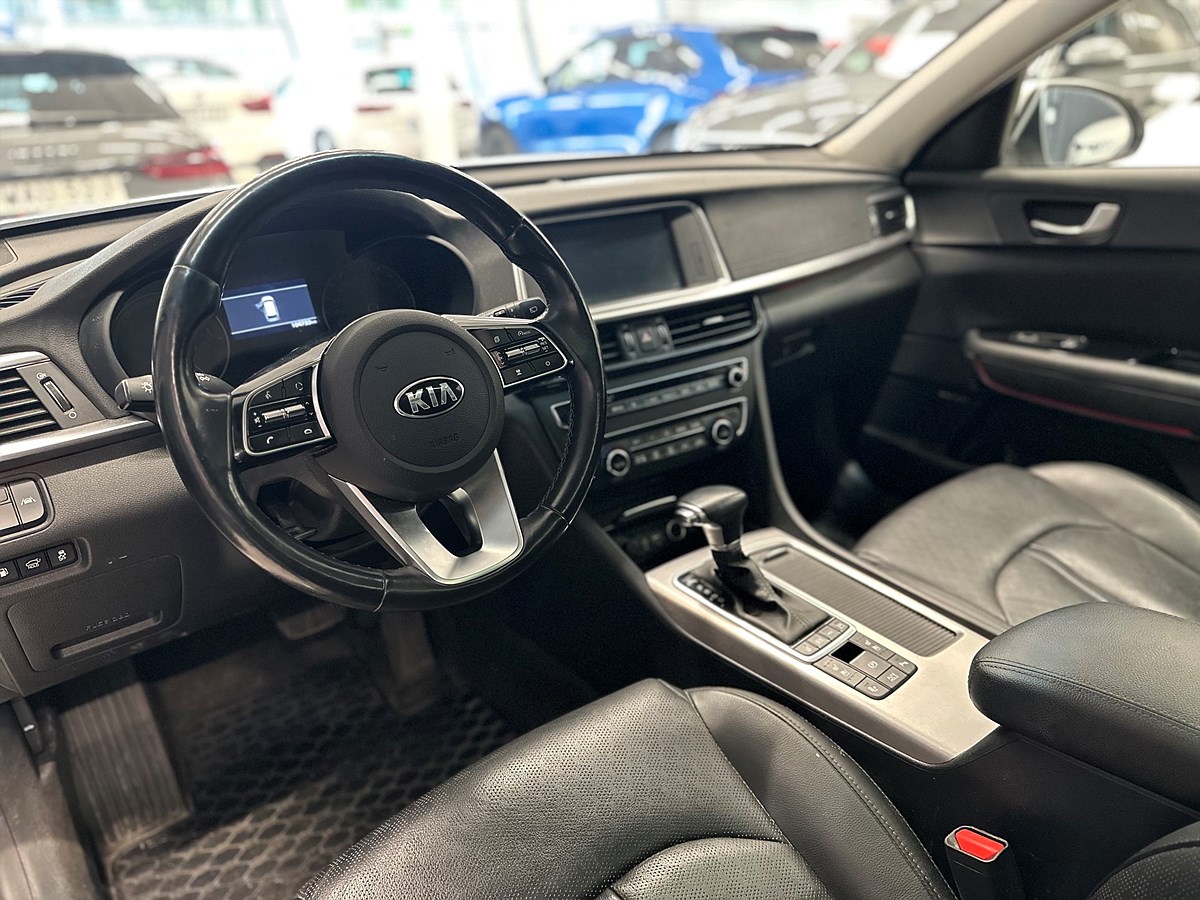 Kia Optima – bild 15