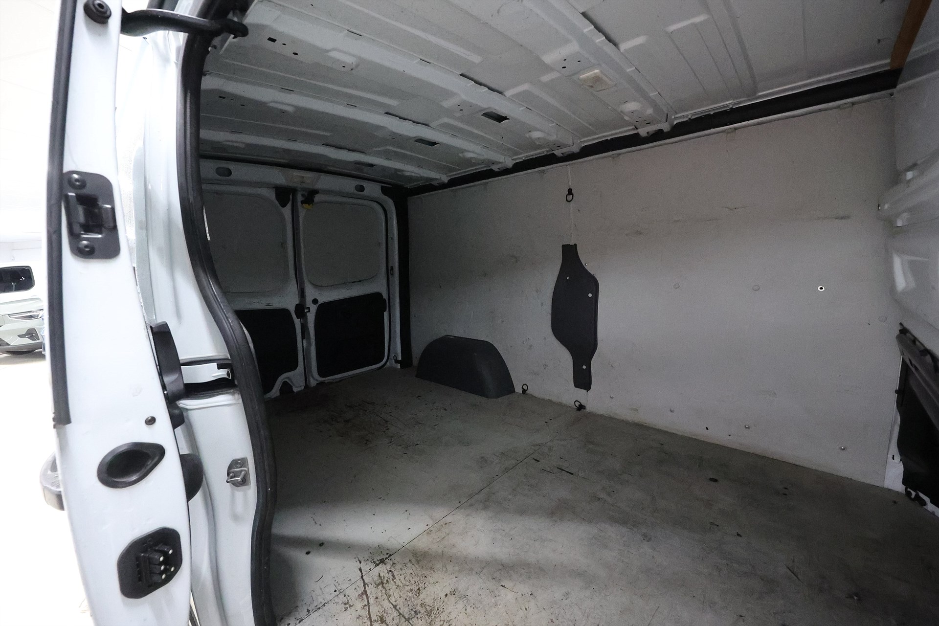 Renault Trafic 2.0 dCi 145hk Nordic Line L2 Värmare LED Navi