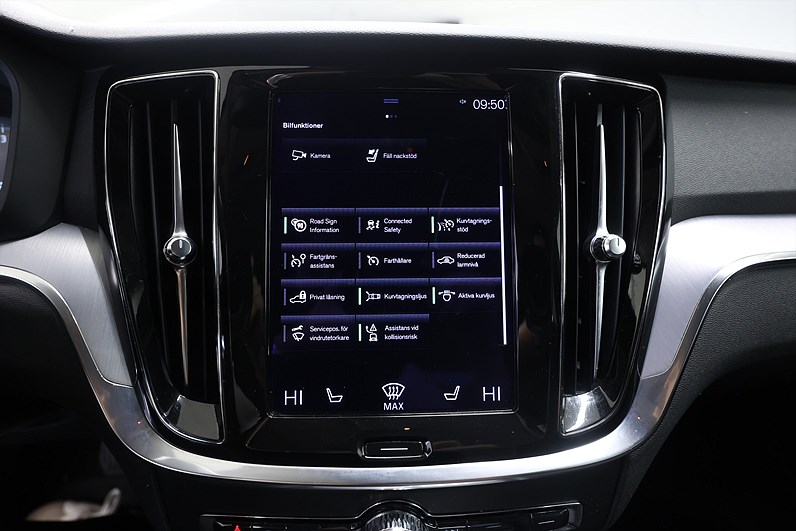 Volvo V60 B4 Cross Country 197hk *Hjulkampanj!* Momentum H/K