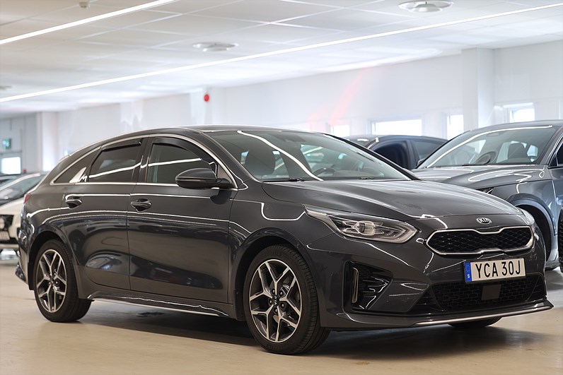 Kia ProCeed 1.5 T-GDI DCT 160hk GT Line Navi CarPlay B-kamera