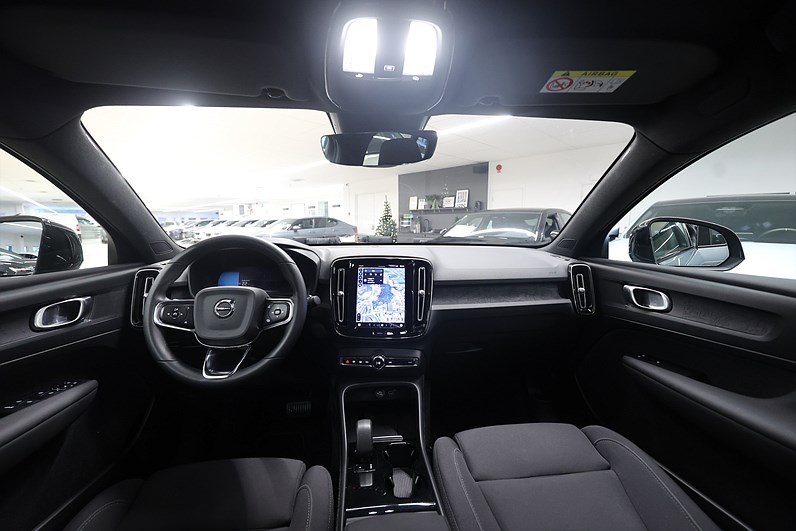 Volvo C40 Recharge Twin motor *Hjulkampanj!* Core Pano Drag