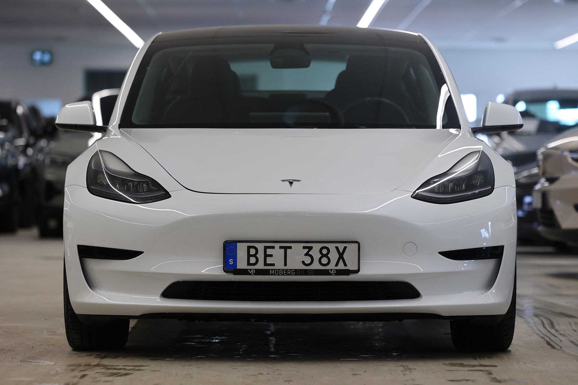 Tesla Model 3 Standard Range 283hk Pano Navi Läder