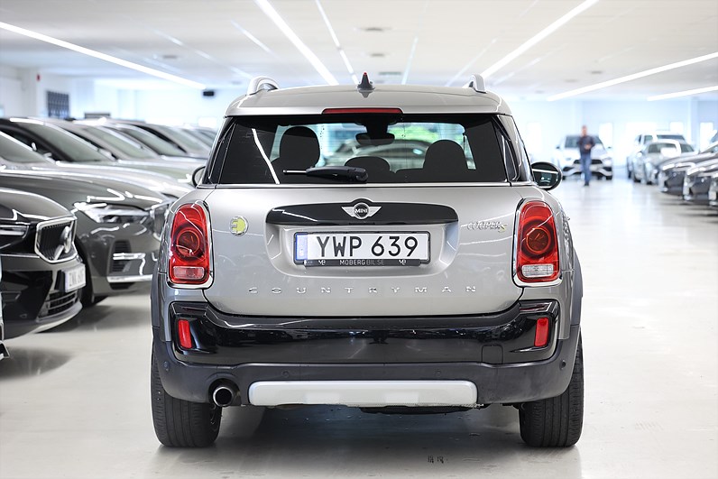 Mini Cooper Countryman SE ALL4 Pepper Keyless Navi PDC MOMS