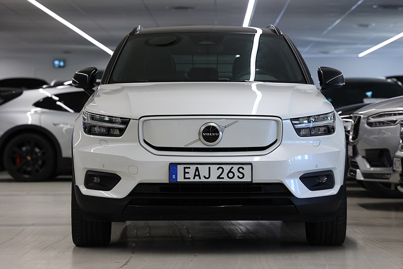 Volvo XC40 P8 Recharge *Hjulkampanj!* Core 532km räckvidd Drag