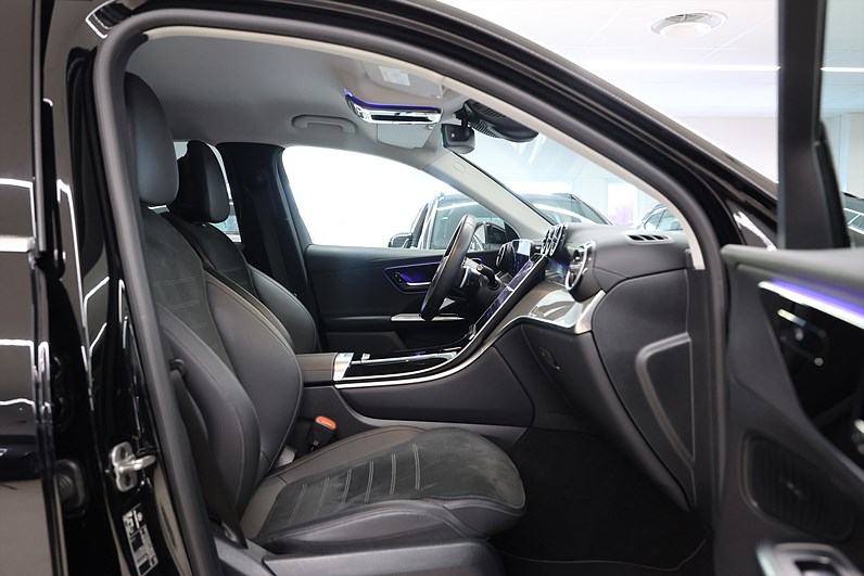 Mercedes-Benz GLC 300 e 4M *Inbyteskampanj!* AMG Drag Skinn MOMS