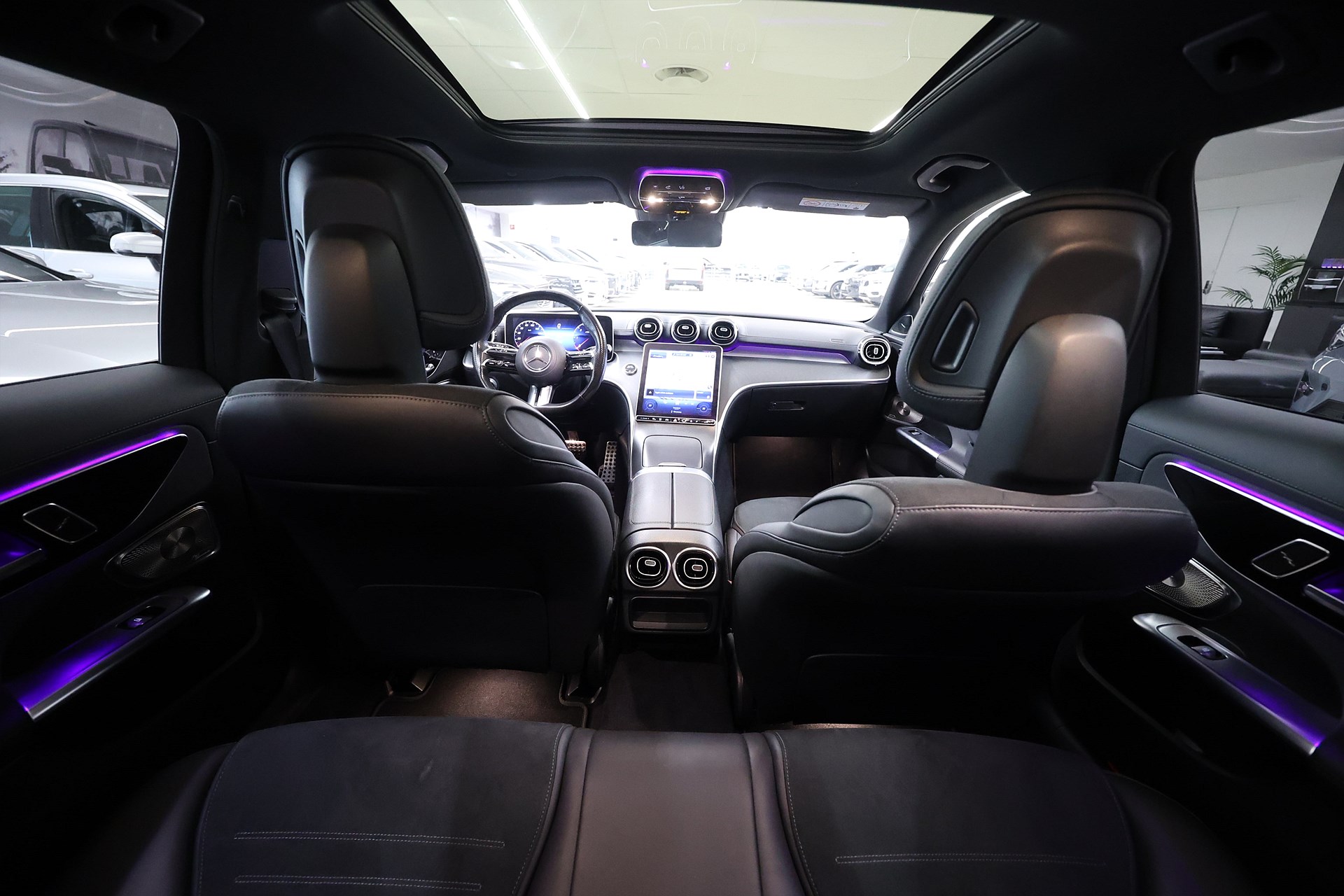 Mercedes-Benz C 220 T d 4M 200hk AMG Night Pano Burmester