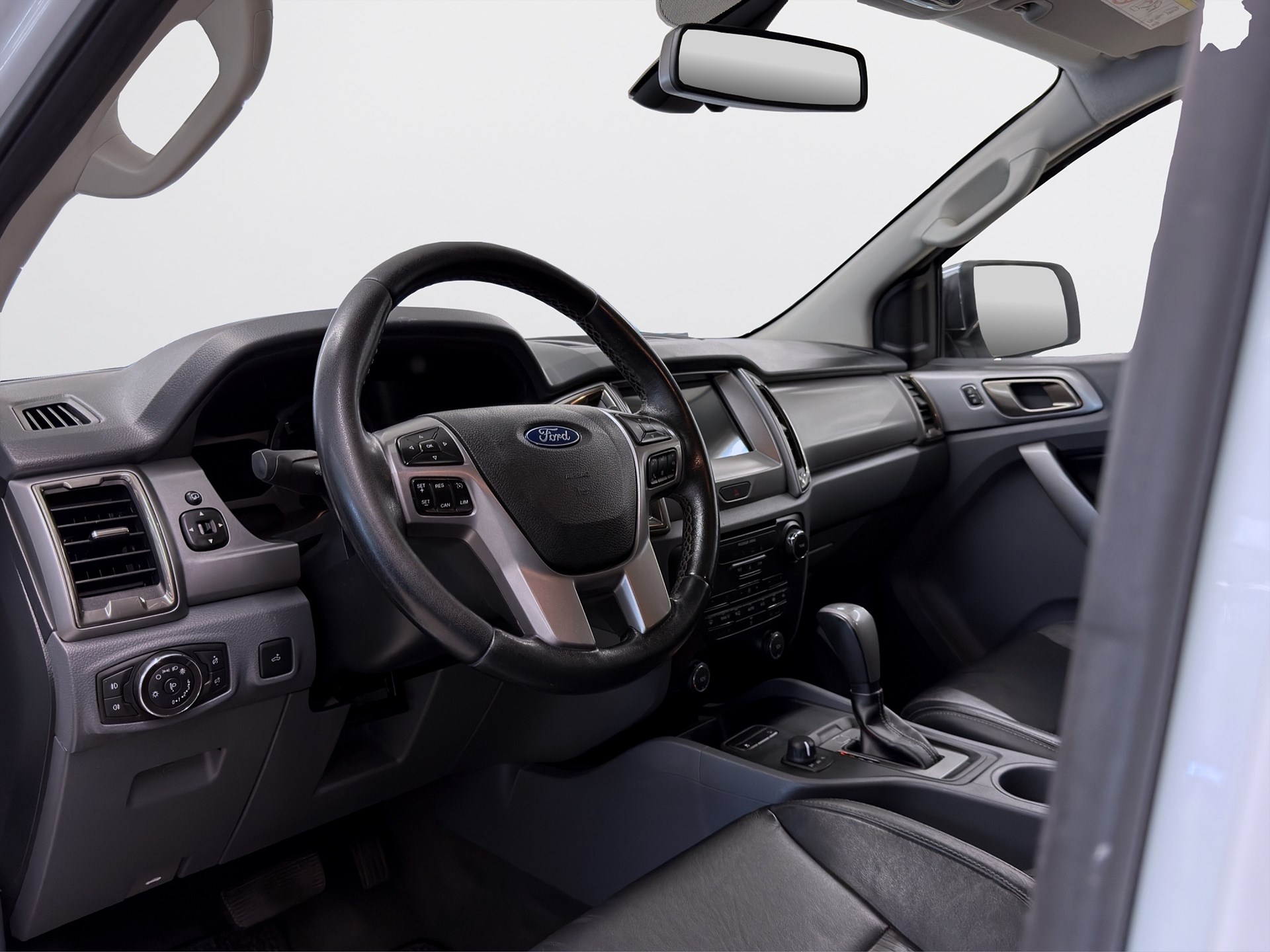 Ford Ranger Dubbelhytt 2.2 TDCi 160hk Limited Drag B-Kamera Läder
