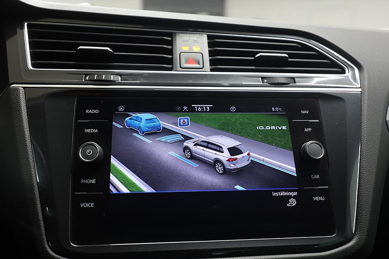 Volkswagen Tiguan 1.5 TSI 150hk Winter Drag B-kamera