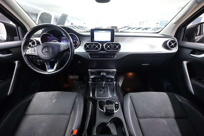 Mercedes-Benz X 250 d 4M Power Line 360 Navi Keyless Alcantara