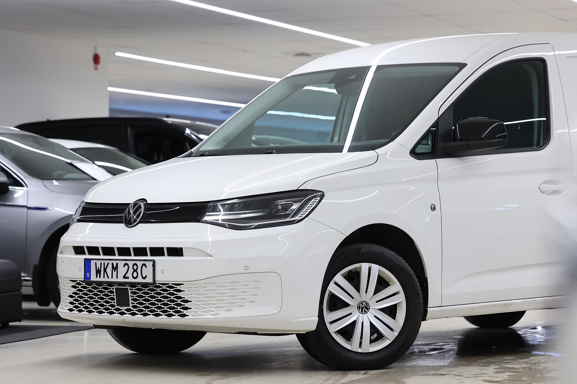 Volkswagen Caddy Maxi 2.0 TDI Drag Värmare PDC LED Leasebar