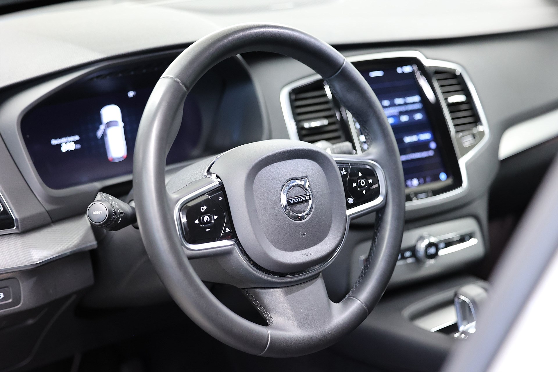 Volvo XC90 T8 II 456hk R-Design AWD H/K 7-sits B-Kamera Keyless MOMS