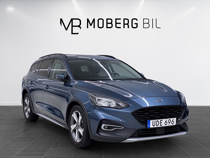 Ford Focus Kombi 125hk Active Keyless PDC 2 års garanti!