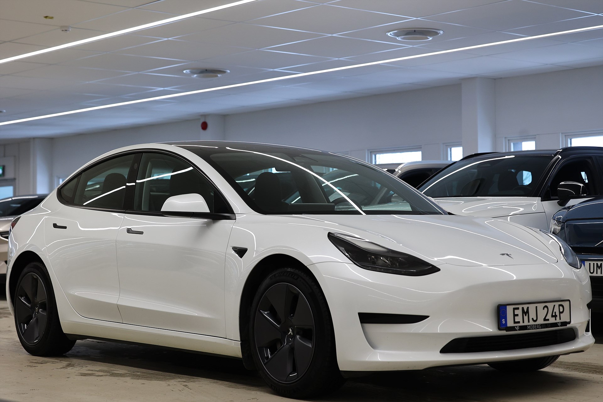 Tesla Model 3 Standard Range 283hk *Kampanj!* AP Pano Navi