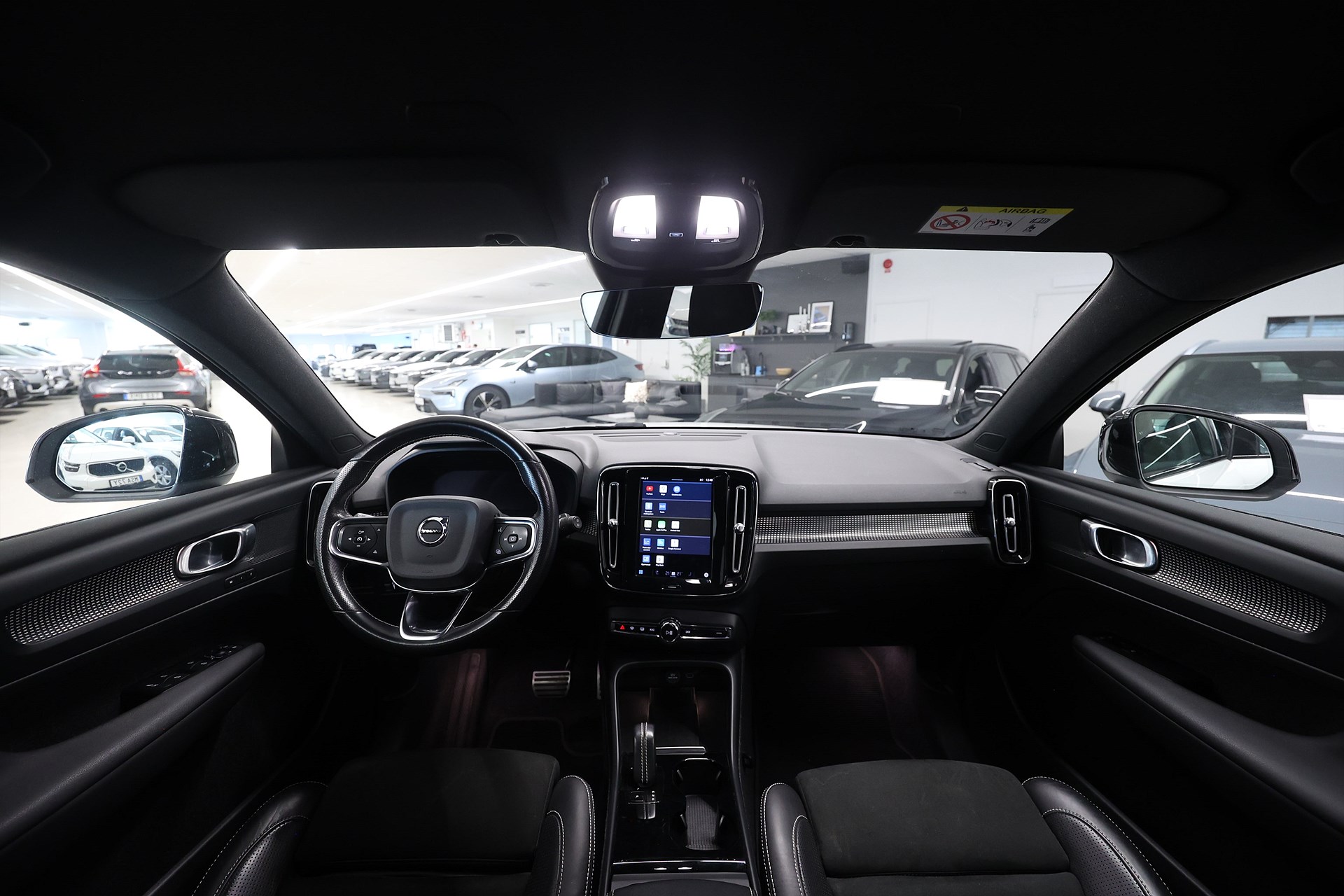 Volvo XC40 P8 Recharge *Hjulkampanj!* Core 532km räckvidd Drag