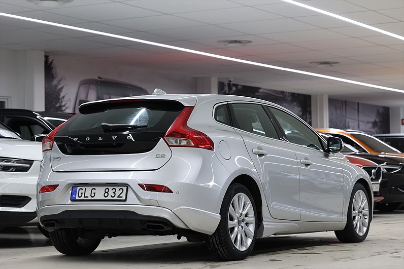 Volvo V40 D2 115hk *Hjulkampanj!* Summum Värmare Kamera