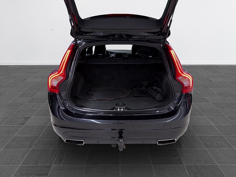 Volvo V60 D4 181hk Ocean Race Business Edt Drag