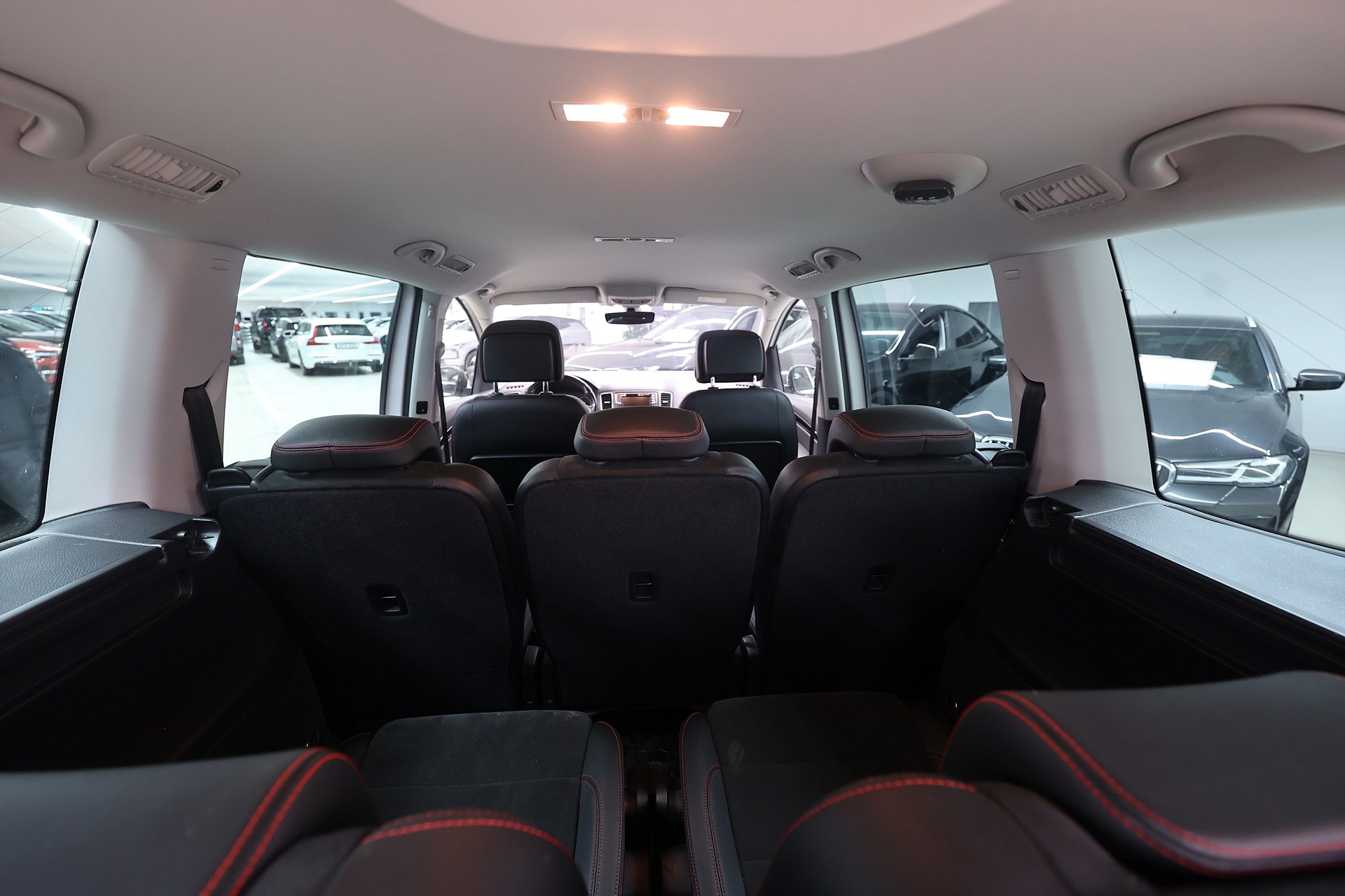 SEAT Alhambra 2.0 TDI 4Drive 184hk FR-Line Navi Drag Värmare