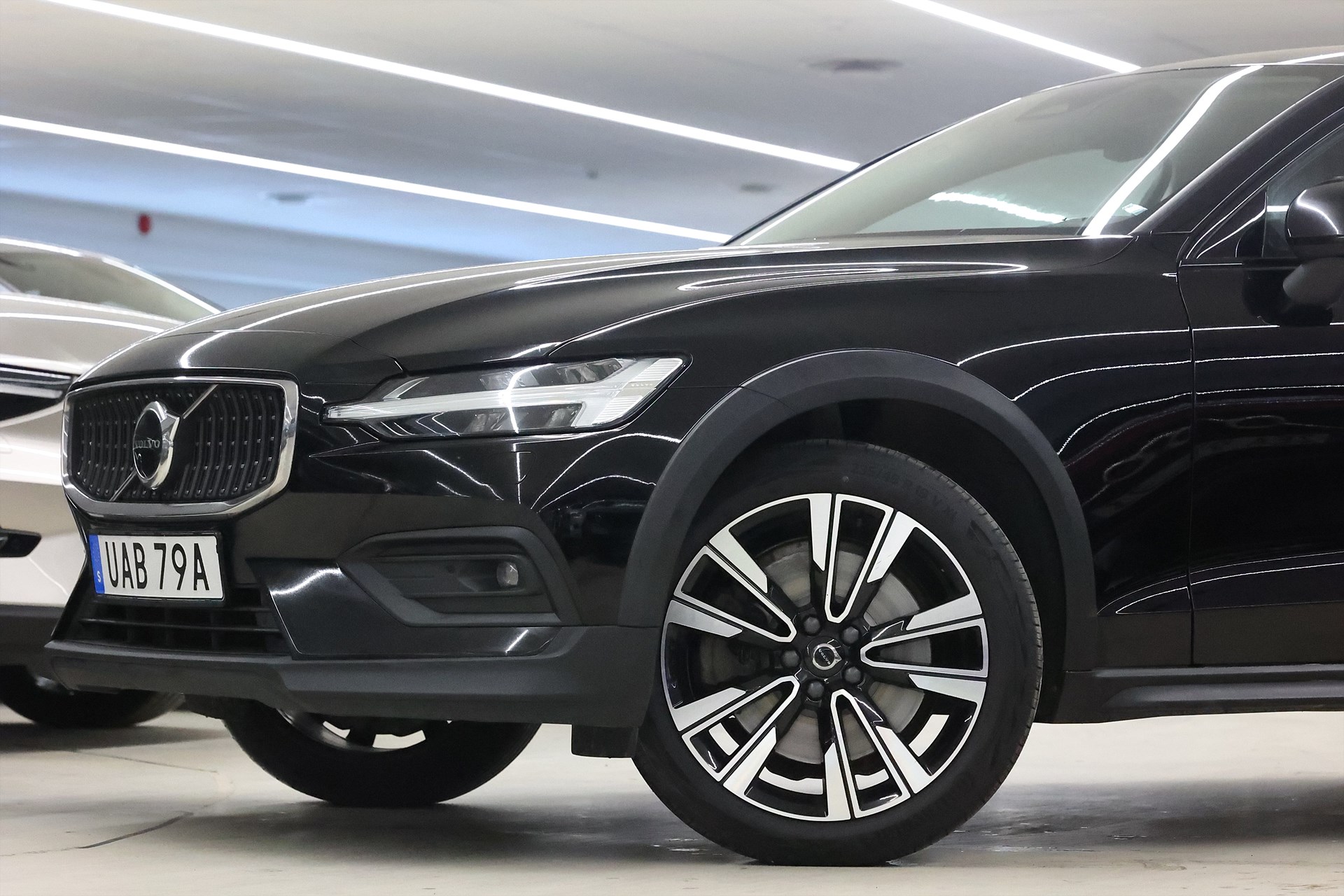 Volvo V60 Cross Country B4 197hk Plus Läder B-Kamera Navi Drag