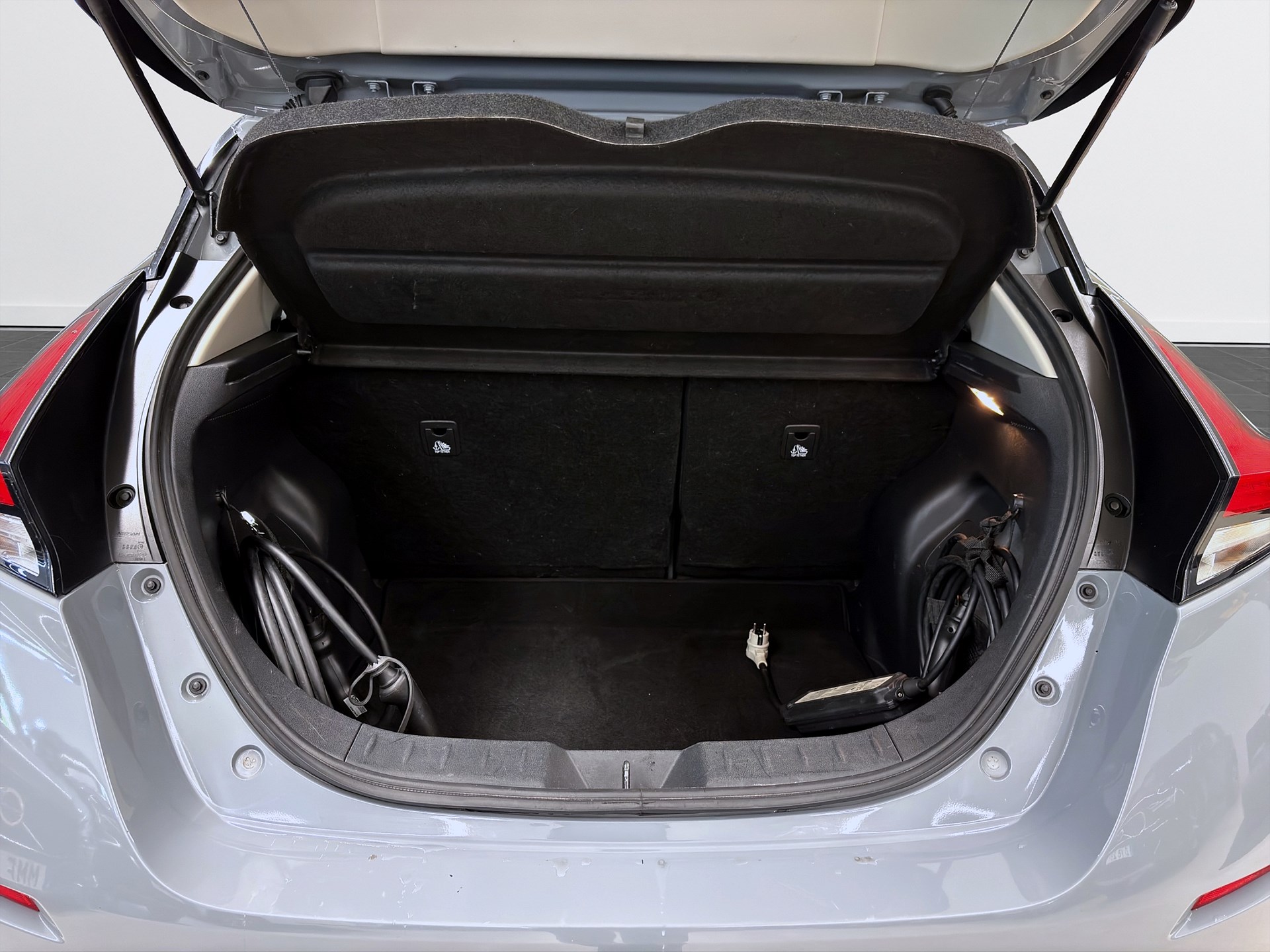 Nissan Leaf e+ 217hk 2021 Navi Keyless 360 P-Värmare