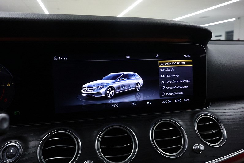 Mercedes-Benz E 220 T d 194hk Avantgarde HUD 360 Drag Läder