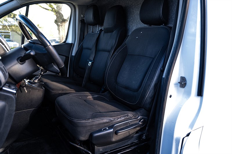 Nissan NV300 2019 - miniatyr 25