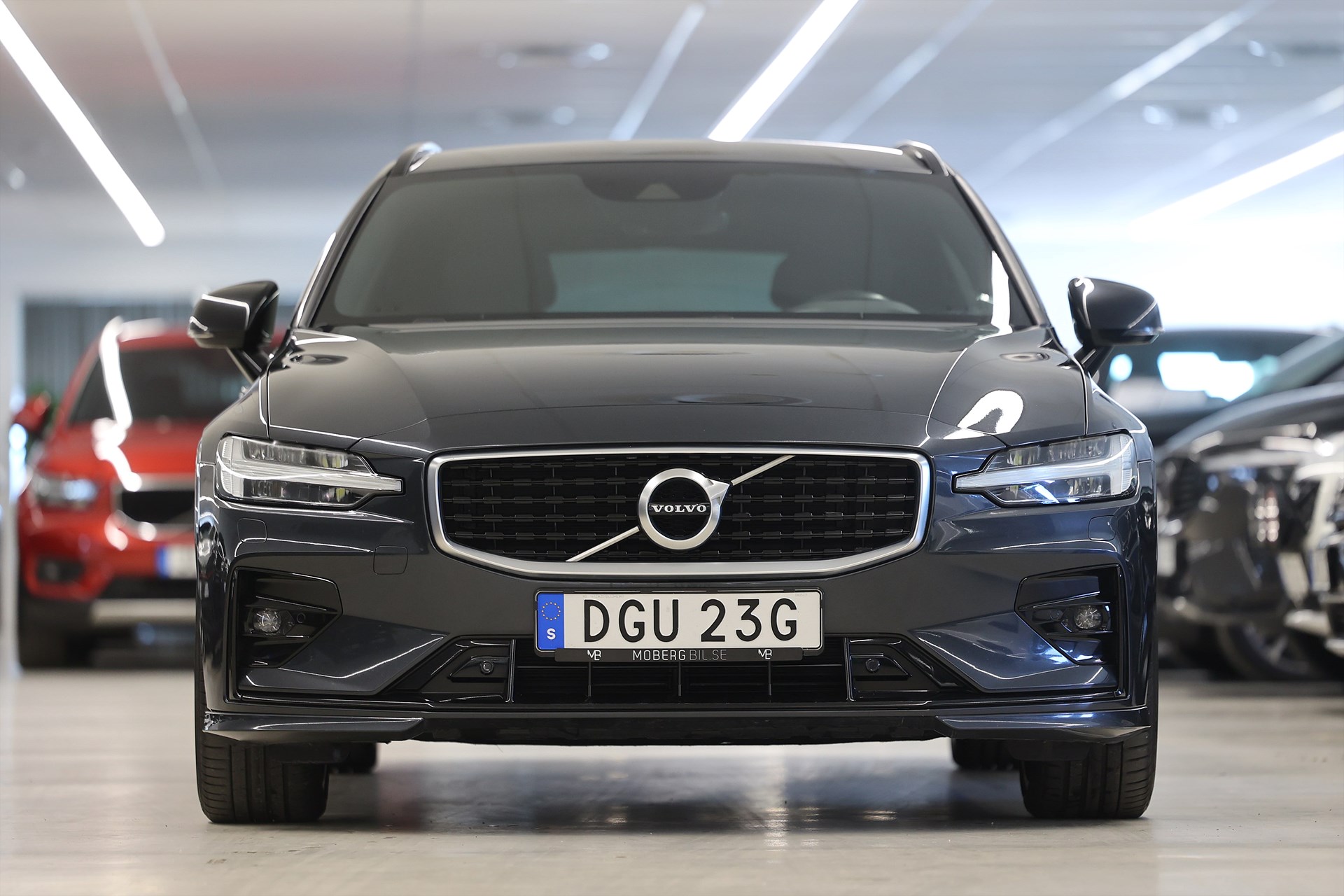 Volvo V60 T5 250hk R-Design Läder Keyless Värmare B-Kamera