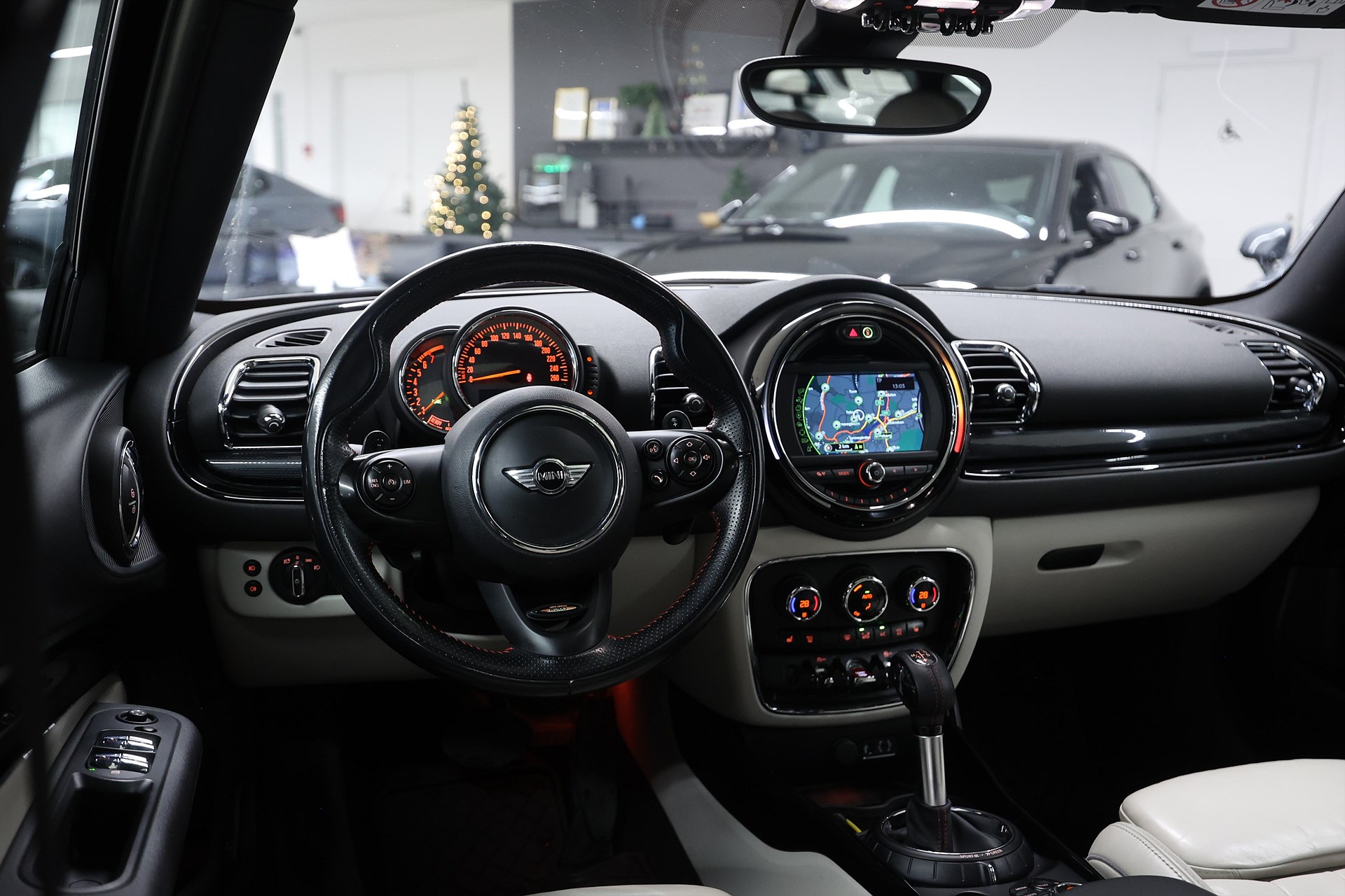 Mini Cooper S ALL4 Clubman 192hk *Hjulkampanj!* Chili Pano JCW Ratt Läder