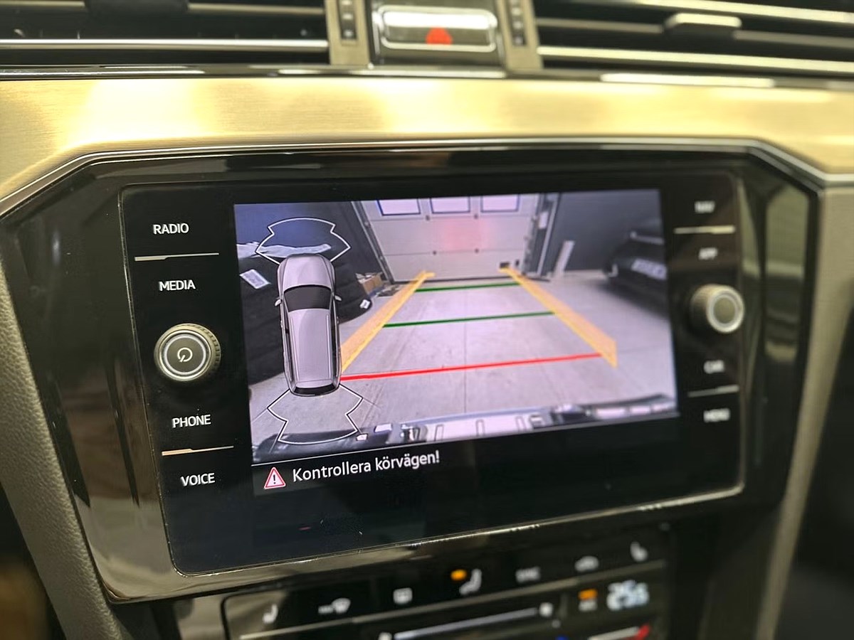 Volkswagen Passat – bild 16