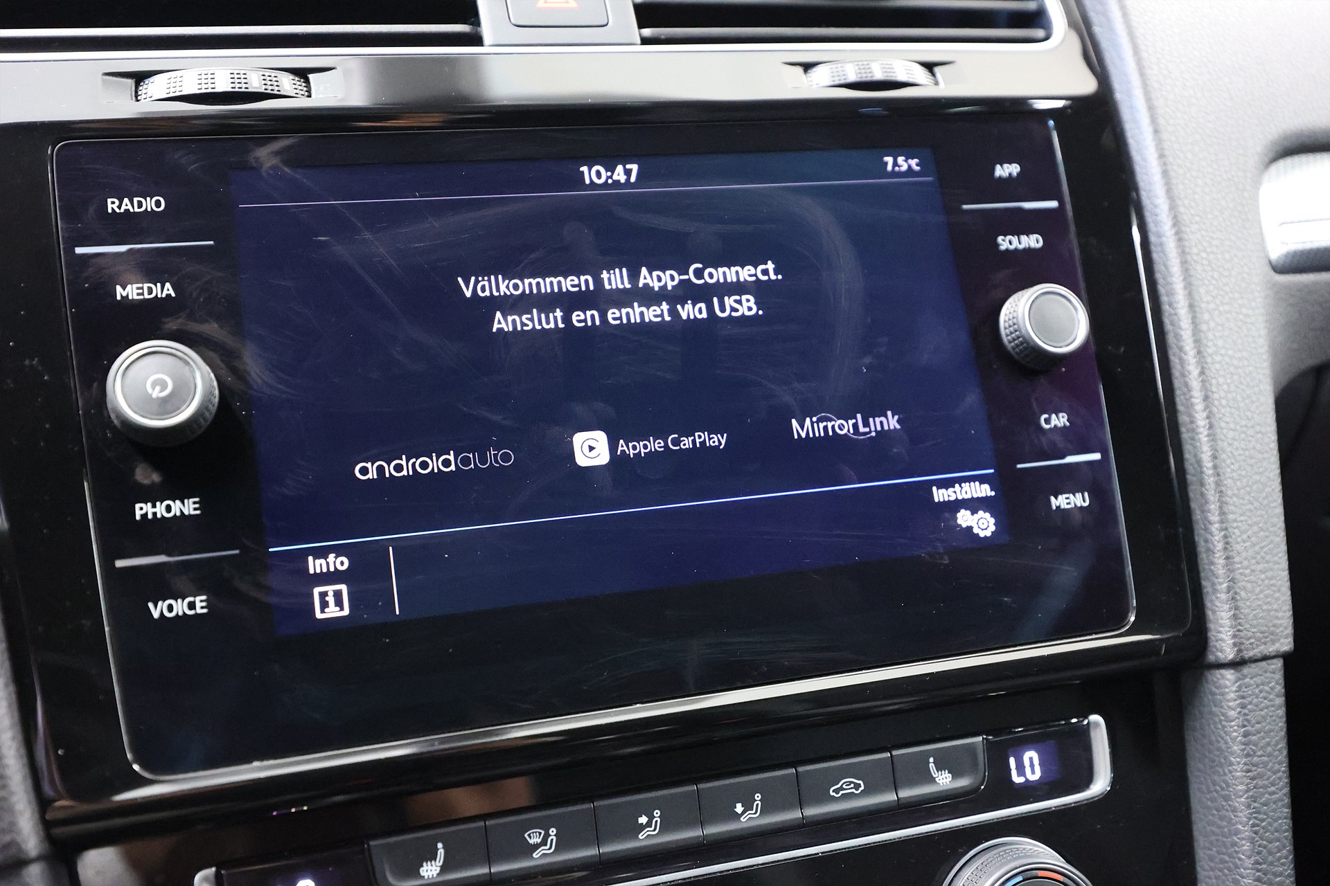 Volkswagen Golf 5-dörrar 1.5 TSI 150hk R Line CarPlay PDC